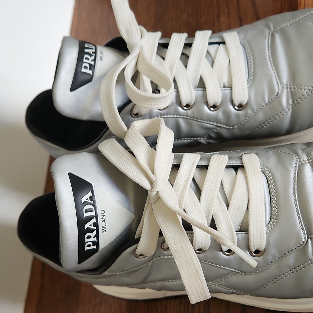 Prada Metallic Silver Quilted Nylon sneakers womens size 38.5 ( USA size 8.5) - Picture 5 of 14